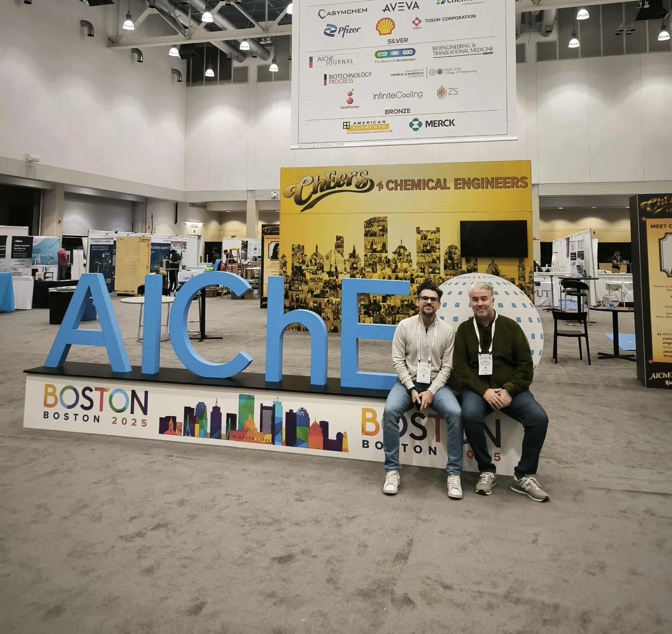 Kicking off the 2025 AIChE - American Institute of Chemical Engineers Annual Meeting with Assoc Prof. Othonas Moultos, Delft University of Technology.